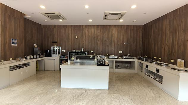 China Eastern Airlines V2 Lounge