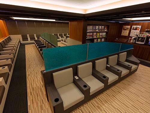 Executive Lounge 1